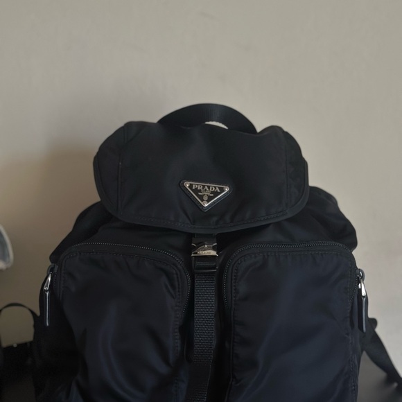 Prada Re-Nylon Black Drawstring Rucksack Backpack - Picture 4 of 5